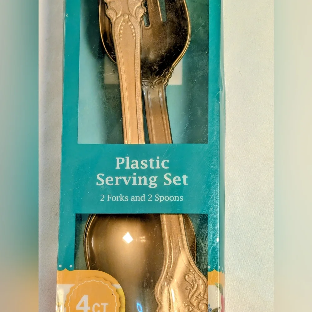 🍽️ Gold Plastic Serving Set (4-Piece) | The Pioneer Woman